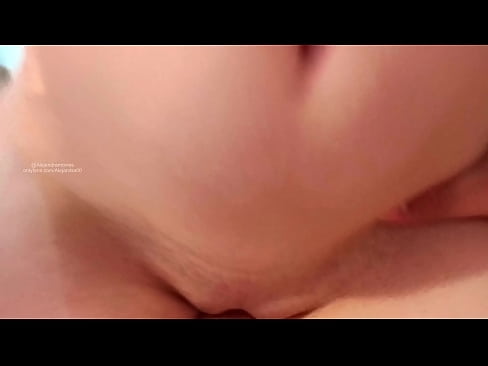 ❤️ Spavao sam u sestrinoj sobi i tako sam se probudio ❌ Jebeni video kod nas ❌❤